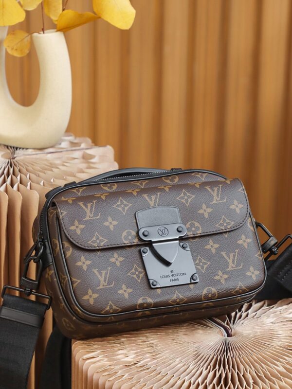 LC713 – Louis Vuitton ???? ???????????????? M45806 Top Quality