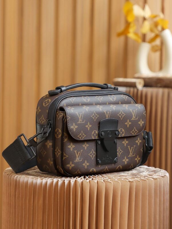 LC713 – Louis Vuitton ???? ???????????????? M45806 Top Quality