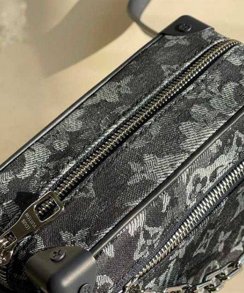 LC79 - Louis Vuitton Women’s Fashion Bag 