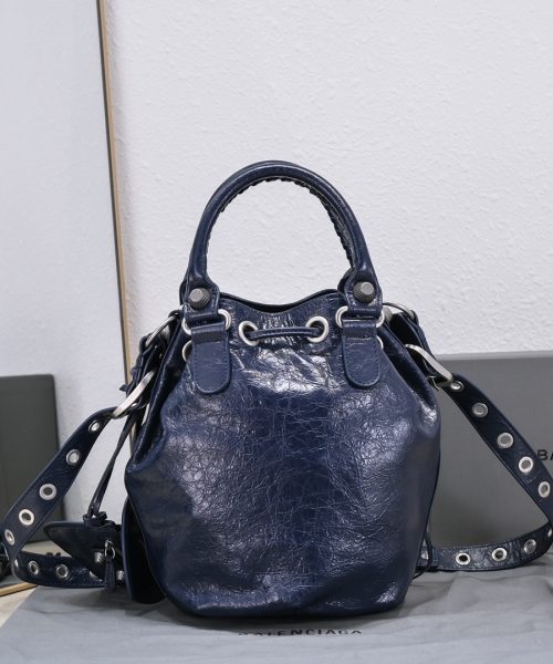Le Cagole Small Bucket Bag In Black/Dark Blue/Sliver Tone For Women 11.8in/30 cm 7024321VG9Y1000