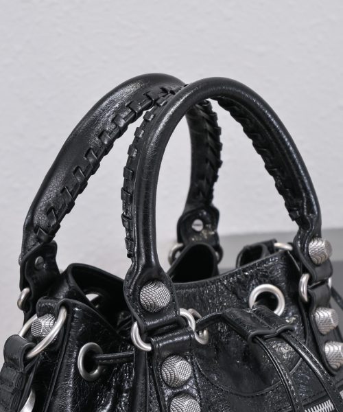 Le Cagole Small Bucket Bag In Black/Dark Blue/Sliver Tone For Women 11.8in/30 cm 7024321VG9Y1000