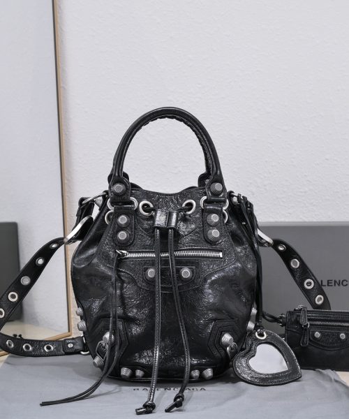 Le Cagole Small Bucket Bag In Black/Dark Blue/Sliver Tone For Women 11.8in/30 cm 7024321VG9Y1000