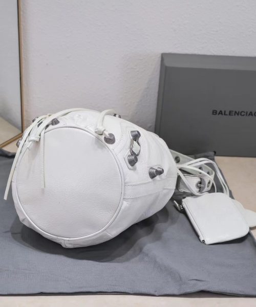 Le Cagole Small Bucket Bag In White/Black/Purple For Women 11.8in/30 cm