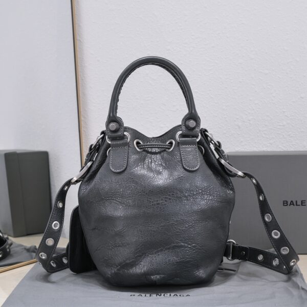 Le Cagole Small Bucket Bag In White/Black/Purple For Women 11.8in/30 cm