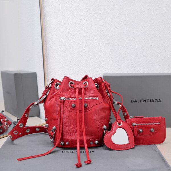 Le Cagole Xs Bucket Bag Purple/Pink/Red/Blue/Green For Women 7.8in/20 cm