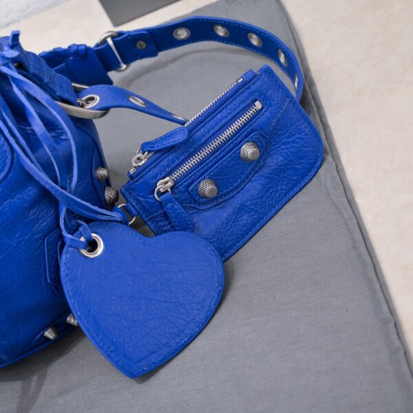 Le Cagole Xs Bucket Bag Purple/Pink/Red/Blue/Green For Women 7.8in/20 cm