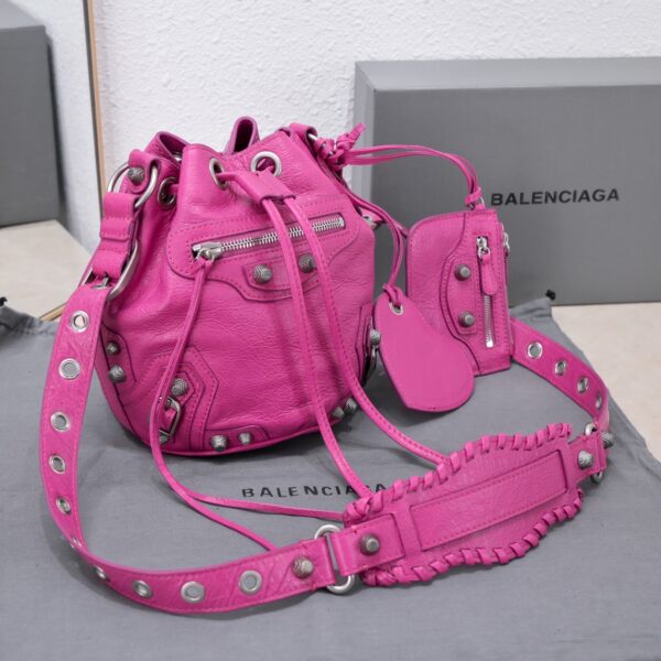 Le Cagole Xs Bucket Bag Purple/Pink/Red/Blue/Green For Women 7.8in/20 cm