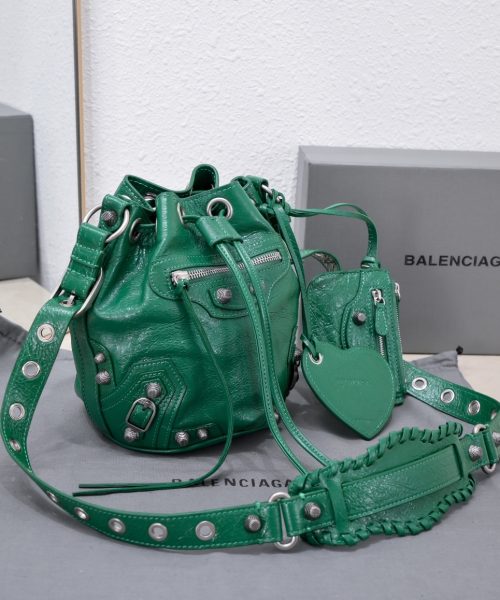 Le Cagole Xs Bucket Bag Purple/Pink/Red/Blue/Green For Women 7.8in/20 cm