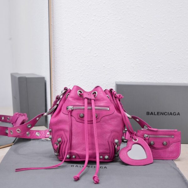 Le Cagole Xs Bucket Bag Purple/Pink/Red/Blue/Green For Women 7.8in/20 cm