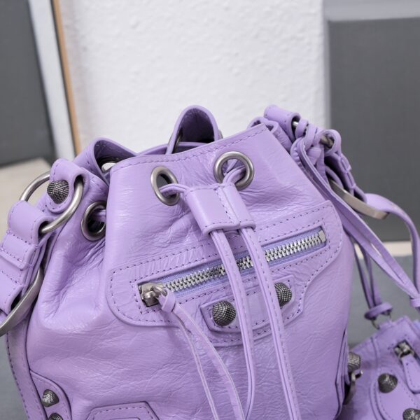 Le Cagole Xs Bucket Bag Purple/Pink/Red/Blue/Green For Women 7.8in/20 cm