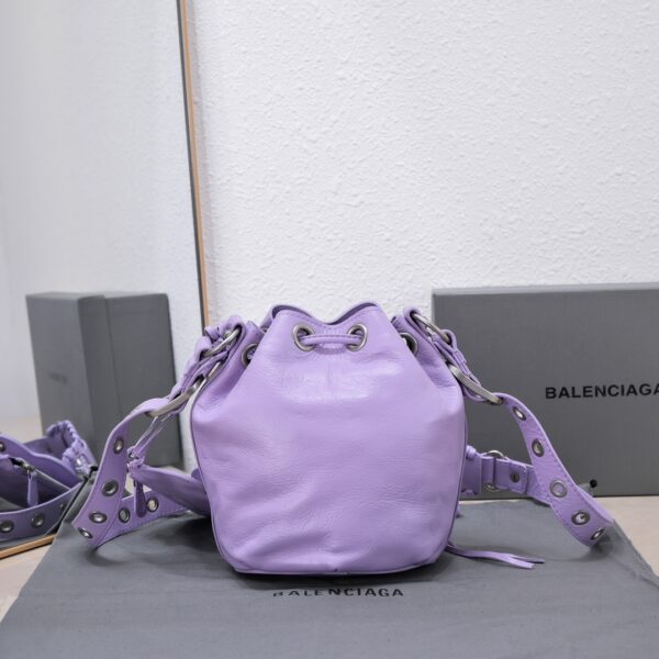 Le Cagole Xs Bucket Bag Purple/Pink/Red/Blue/Green For Women 7.8in/20 cm