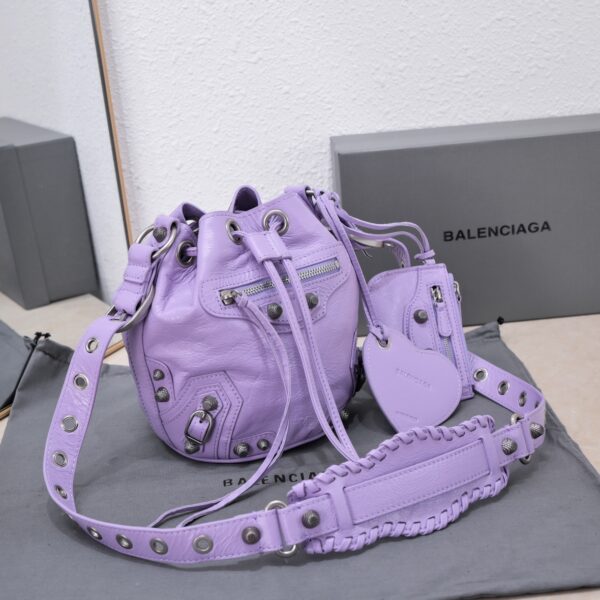 Le Cagole Xs Bucket Bag Purple/Pink/Red/Blue/Green For Women 7.8in/20 cm