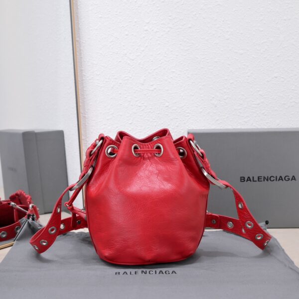 Le Cagole Xs Bucket Bag Purple/Pink/Red/Blue/Green For Women 7.8in/20 cm
