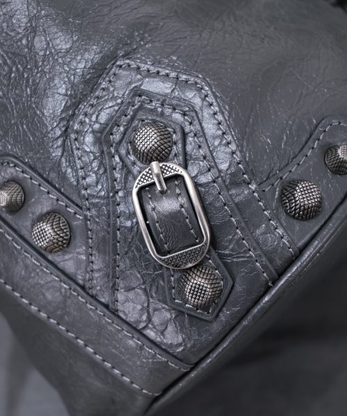 Le Cagole Xs Bucket Bag White/Black/Light Black/Grey/Light Grey For Women 7.8in/20 cm 7024311VG9Y9104