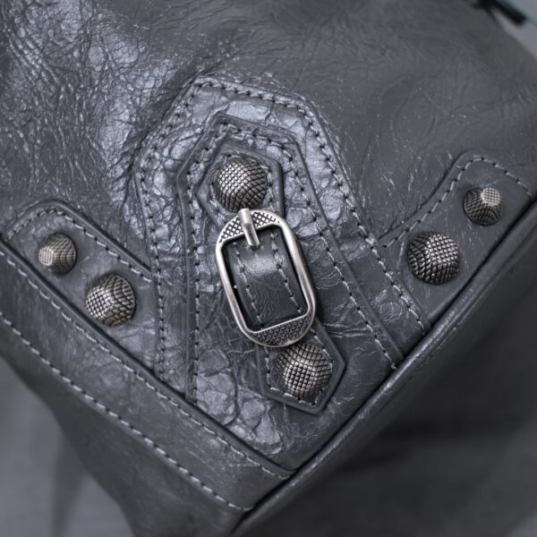 Le Cagole Xs Bucket Bag White/Black/Light Black/Grey/Light Grey For Women 7.8in/20 cm 7024311VG9Y9104