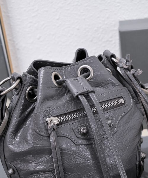 Le Cagole Xs Bucket Bag White/Black/Light Black/Grey/Light Grey For Women 7.8in/20 cm 7024311VG9Y9104