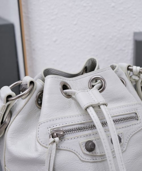 Le Cagole Xs Bucket Bag White/Black/Light Black/Grey/Light Grey For Women 7.8in/20 cm 7024311VG9Y9104