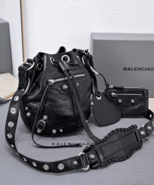 Le Cagole Xs Bucket Bag White/Black/Light Black/Grey/Light Grey For Women 7.8in/20 cm 7024311VG9Y9104
