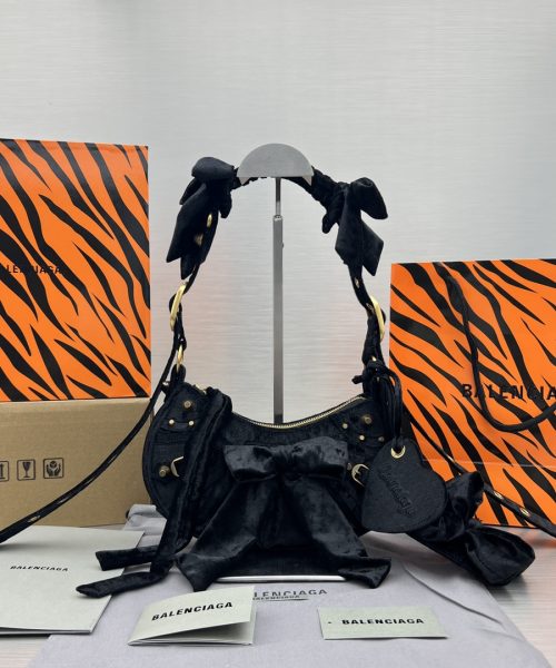 Le Cagole Xs Velvet Bow Shoulder Bag Pink/Blue/Black For Women 10.2 in/26 cm