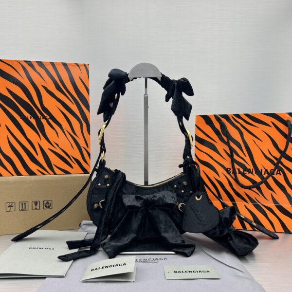 Le Cagole Xs Velvet Bow Shoulder Bag Pink/Blue/Black For Women 10.2 in/26 cm