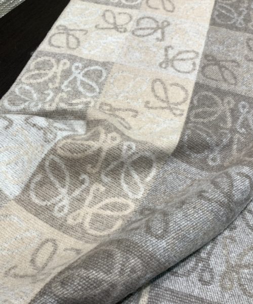 Loewe Anagram In Wool And Cashmere Beige Scarf 180cm/71in 