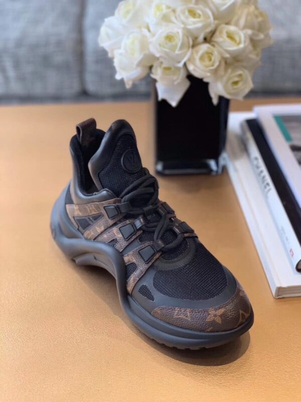 Louis Vuitton Archlight Sneakers Calfskin Leather Fall/Winter 2019 Collection 1A589P Black/Brown