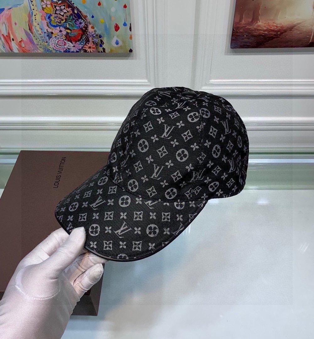 Louis Vuitton Be My Cap Black LV Cap