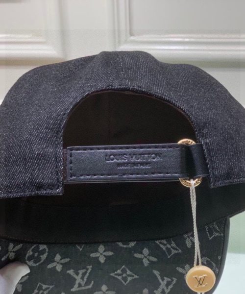 Louis Vuitton Be My Cap Black LV Cap