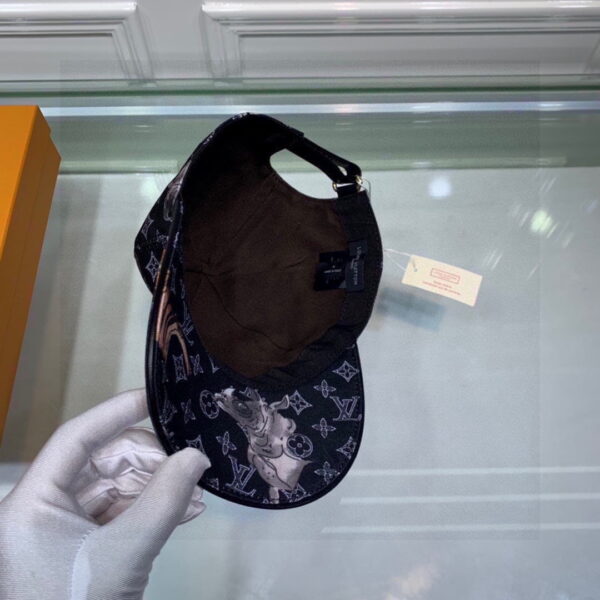 Louis Vuitton Be My Cap Black LV Cap