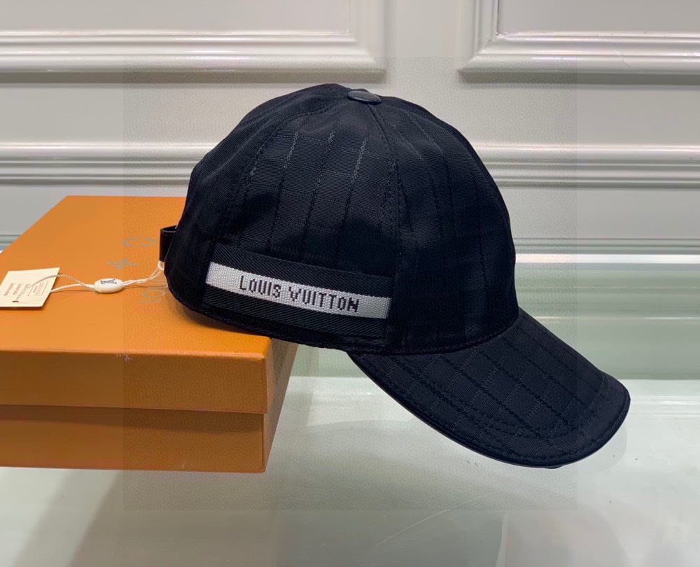 Louis Vuitton Be My Cap Black LV Cap