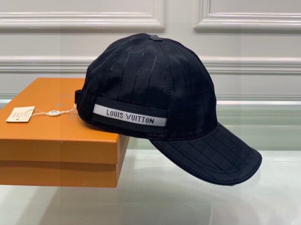 Louis Vuitton Be My Cap Black LV Cap