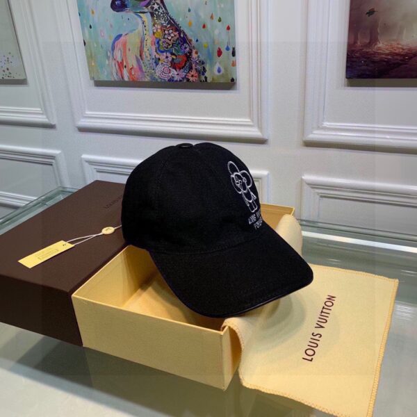 Louis Vuitton Be My Cap Black LV Cap