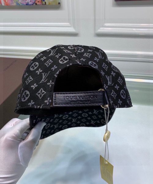 Louis Vuitton Be My Cap Black LV Cap