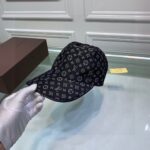 Louis Vuitton Be My Cap Black LV Cap