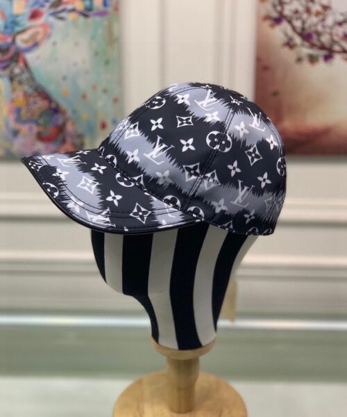 Louis Vuitton Be My Cap Black LV Cap