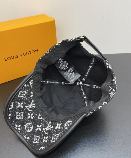 Louis Vuitton Be My Cap Black LV Cap