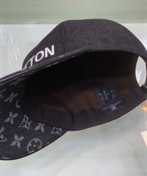 Louis Vuitton Be My Cap Black LV Cap