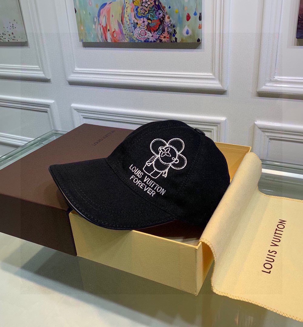 Louis Vuitton Be My Cap Black LV Cap