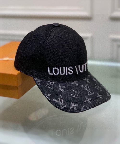Louis Vuitton Be My Cap Black LV Cap