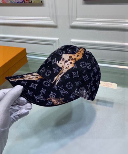 Louis Vuitton Be My Cap Black LV Cap