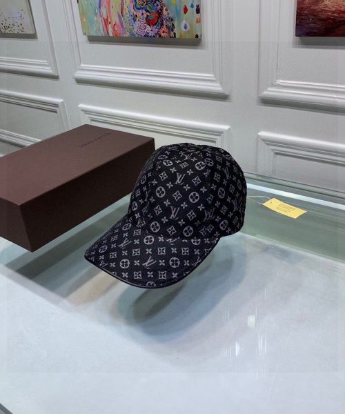 Louis Vuitton Be My Cap Black LV Cap
