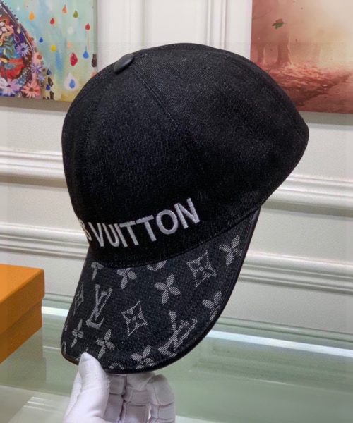Louis Vuitton Be My Cap Black LV Cap