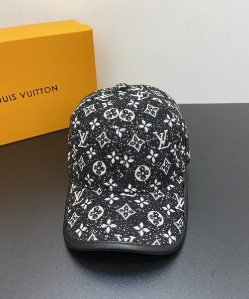 Louis Vuitton Be My Cap Black LV Cap