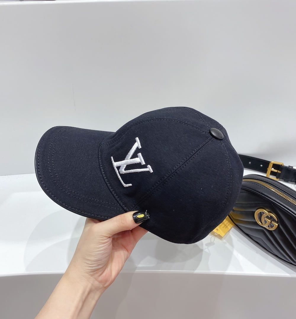 Louis Vuitton Be My Cap Black LV Cap