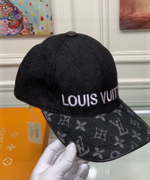 Louis Vuitton Be My Cap Black LV Cap