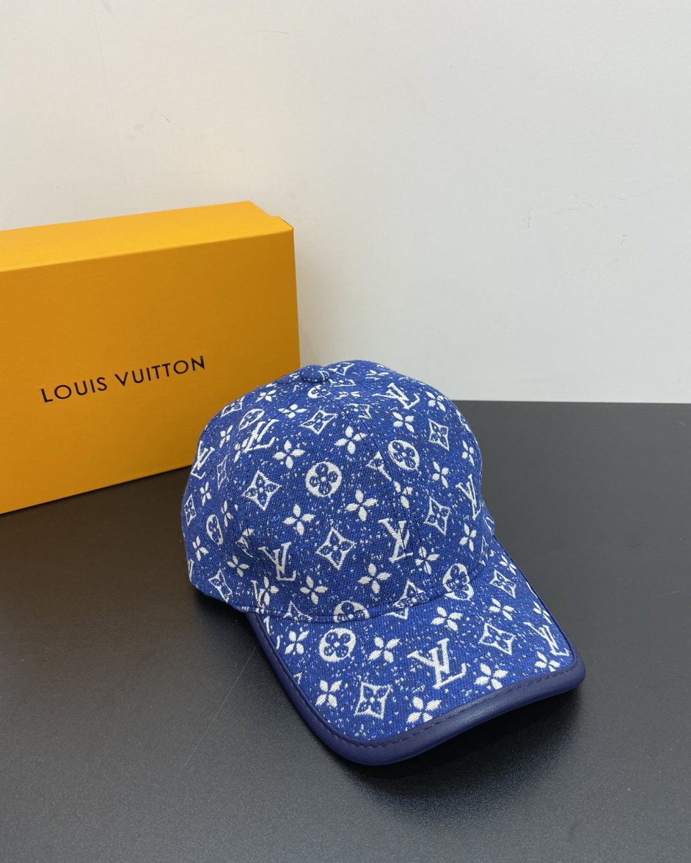 Louis Vuitton Be My Cap Blue LV Cap
