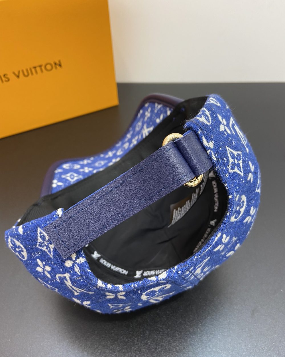 Louis Vuitton Be My Cap Blue LV Cap