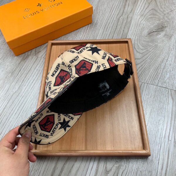 Louis Vuitton Be My Cap In Multiple Color