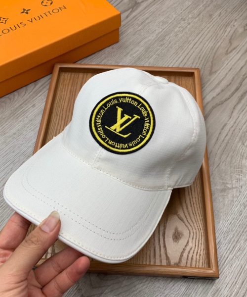 Louis Vuitton Be My Cap In White