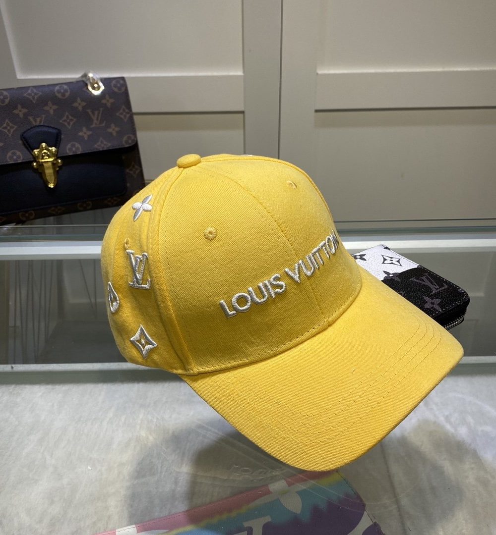 Louis Vuitton Be My Cap In Yellow